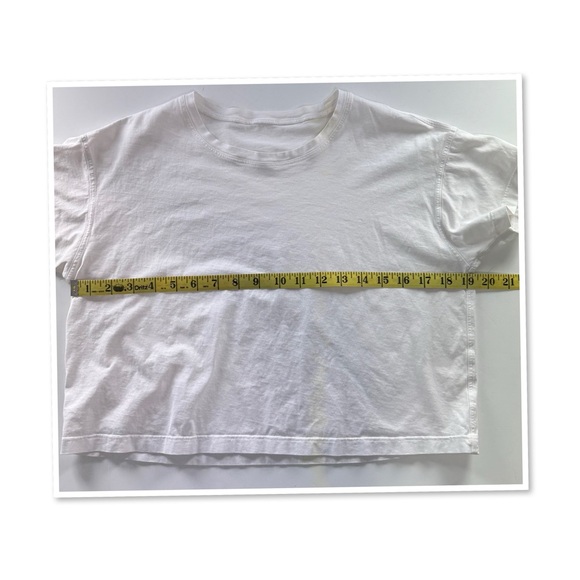 Lululemon Athletica Cates White Cropped Top - Picture 8 of 8